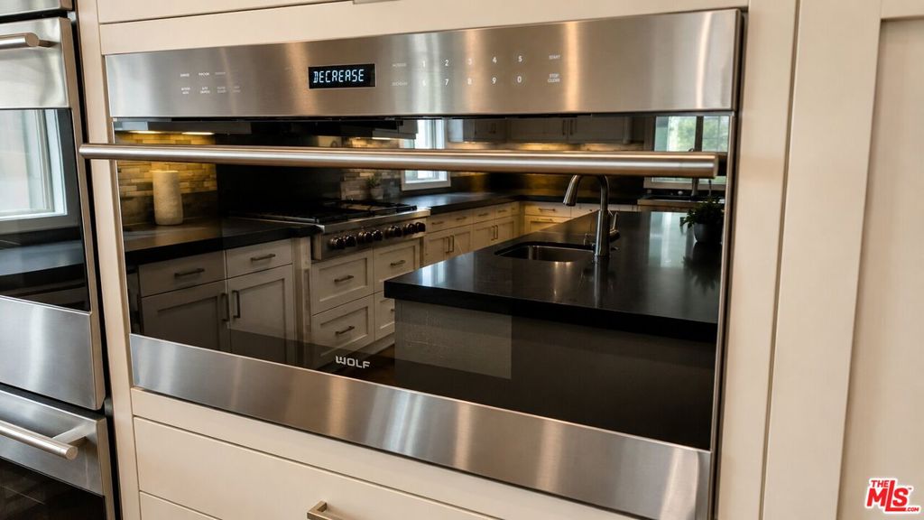 116 Catalyst Property Photo 34