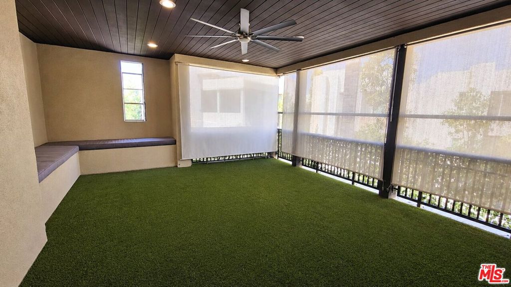 116 Catalyst Property Photo 38