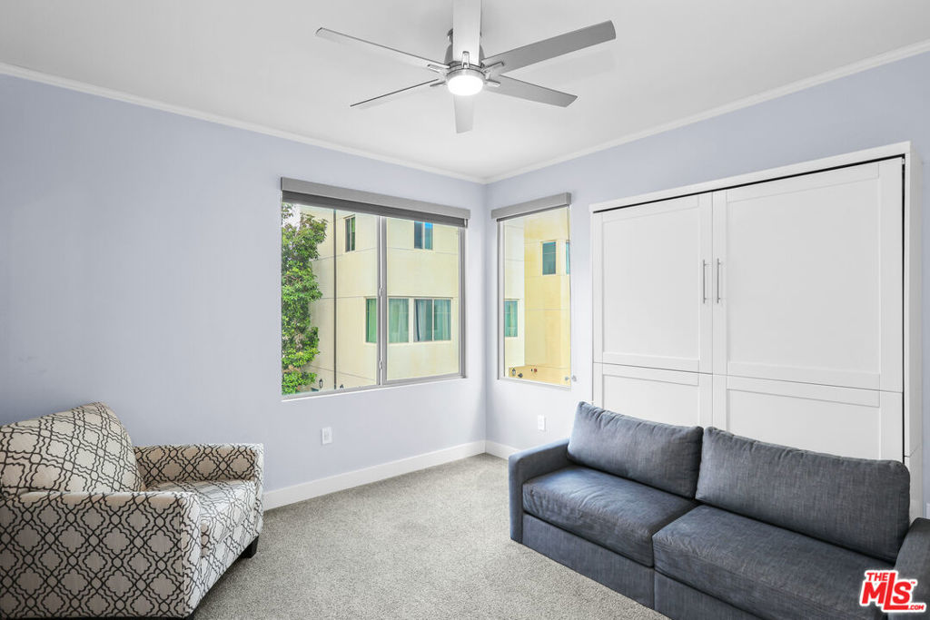 116 Catalyst Property Photo 51