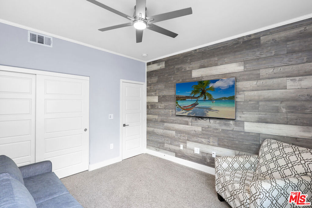 116 Catalyst Property Photo 52