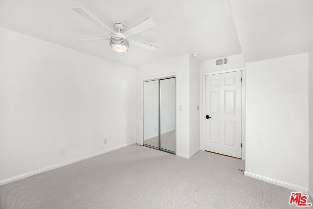 6206 Pacific Avenue 2 Property Photo 22