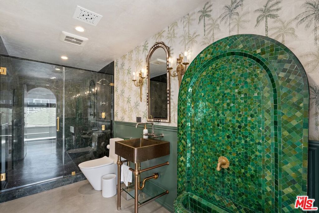 15 Reef Street Property Photo 34