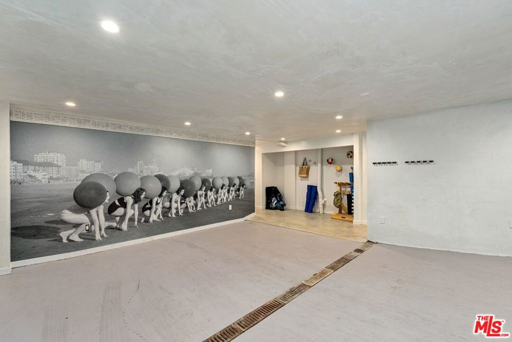 15 Reef Street Property Photo 44