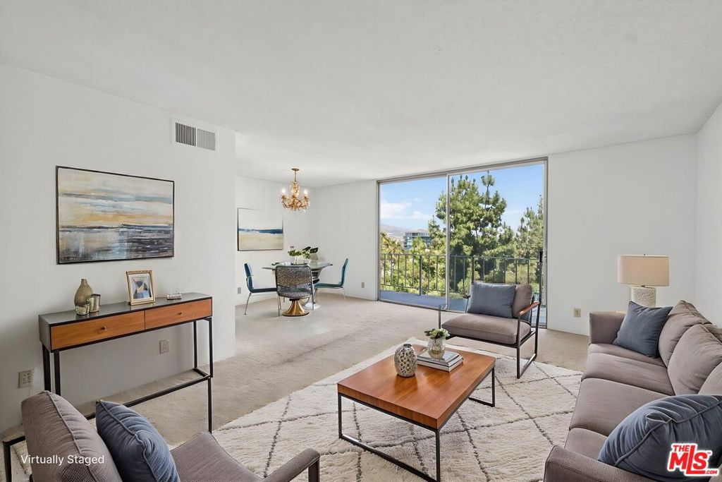 100 S Doheny Drive 719 Property Photo 11