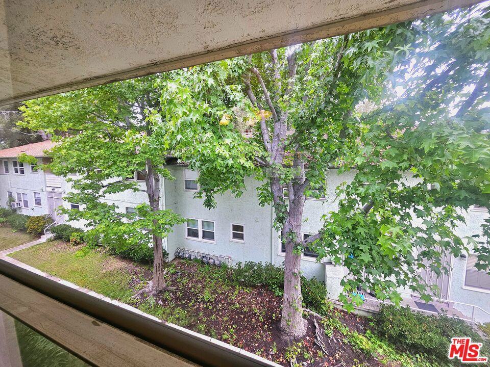 3622 Kalsman Drive 258 (aka 4 Property Photo 17