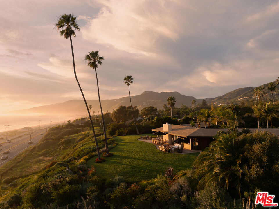 30245 Pacific Coast Highway Property Photo 1