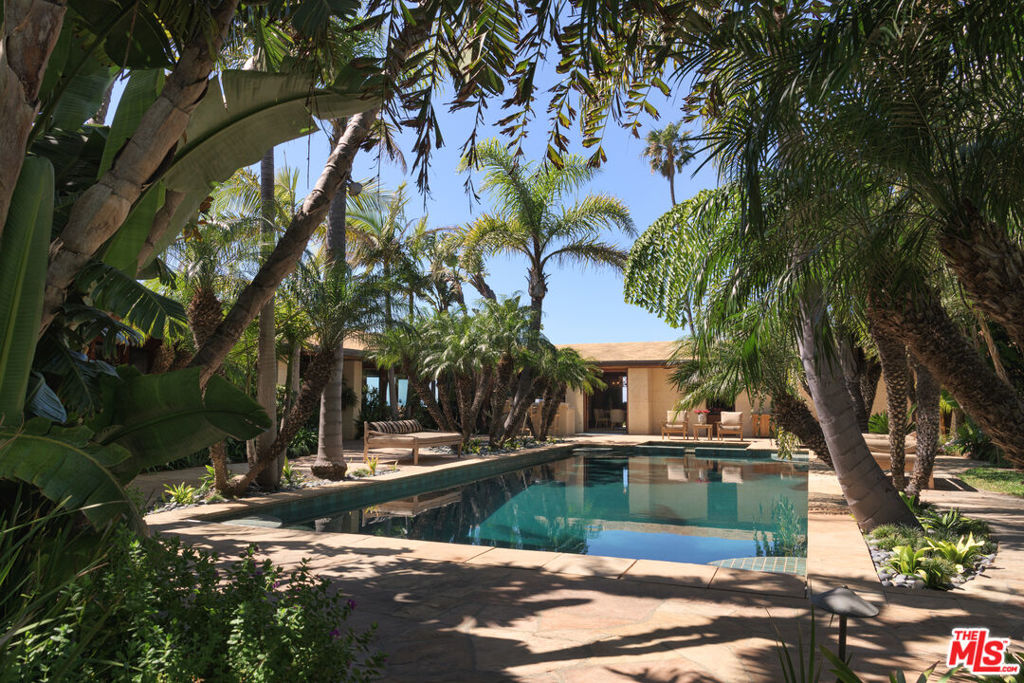 30245 Pacific Coast Highway Property Photo 7