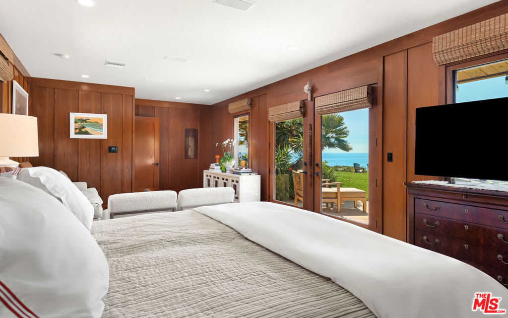 30245 Pacific Coast Highway Property Photo 16