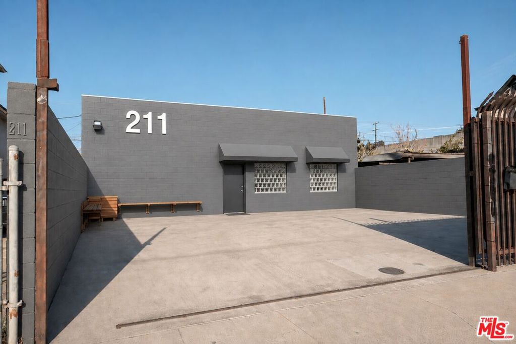211 W Avenue 33 Property Photo 23