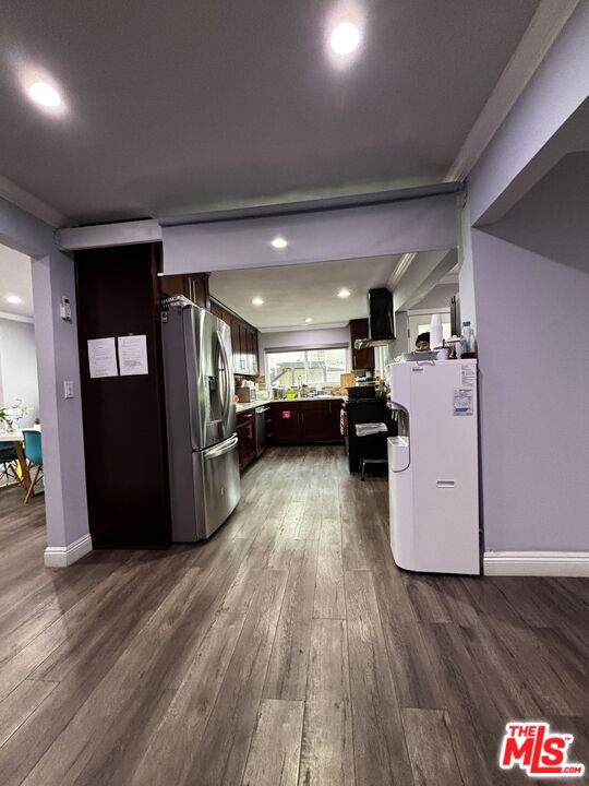 741 Crenshaw Boulevard Property Photo 3