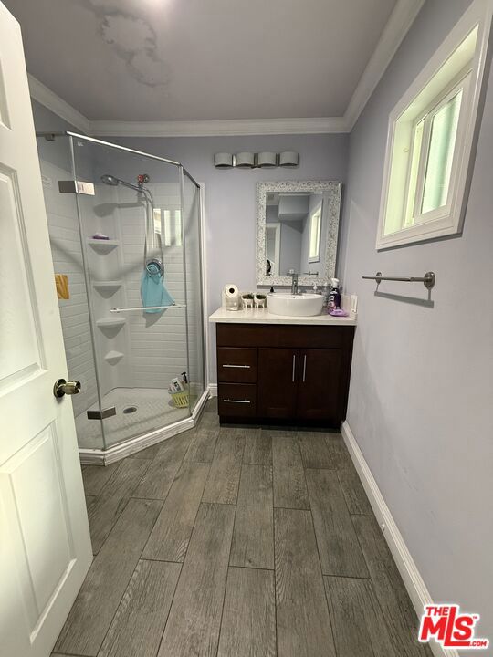 741 Crenshaw Boulevard Property Photo 15