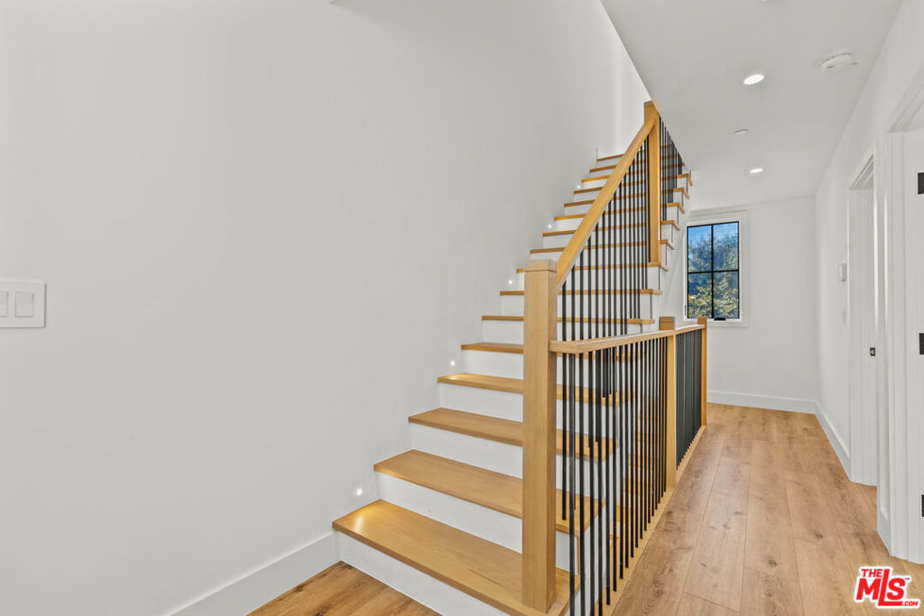 5540 Tova Road Property Photo 6