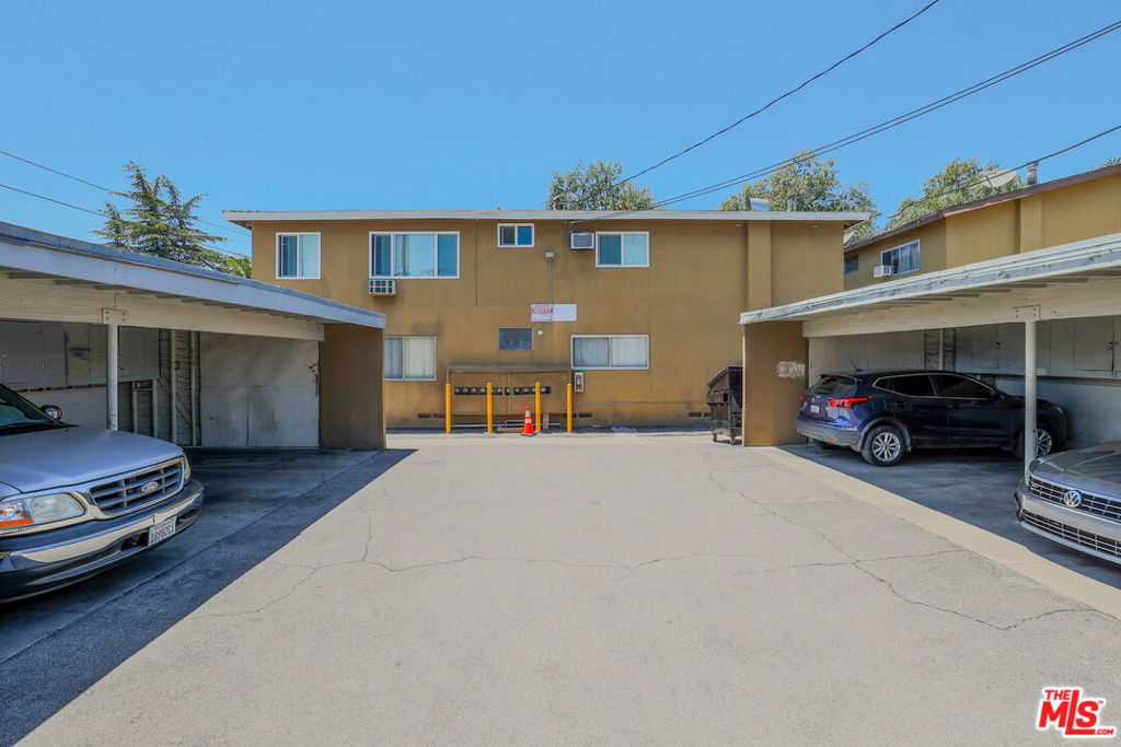 8000 Owensmouth Avenue Property Photo 2