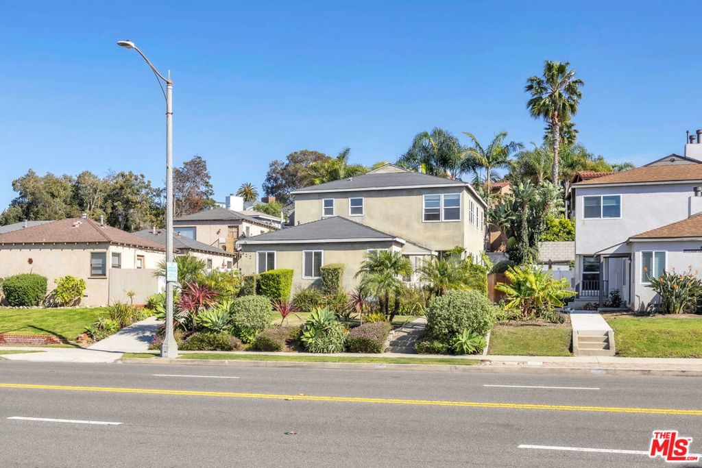 622 S Pacific Coast Highway Property Photo 3