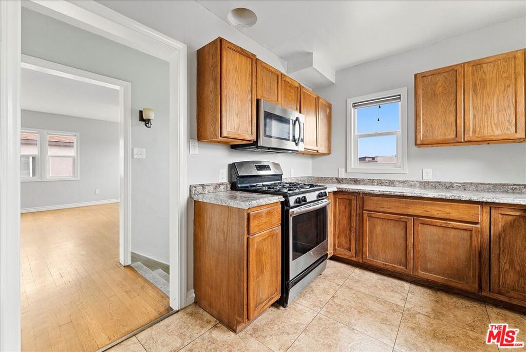 622 S Pacific Coast Highway Property Photo 14