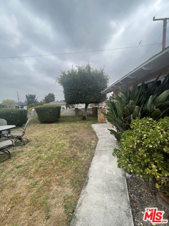 606 W Galavan Street Property Photo 3