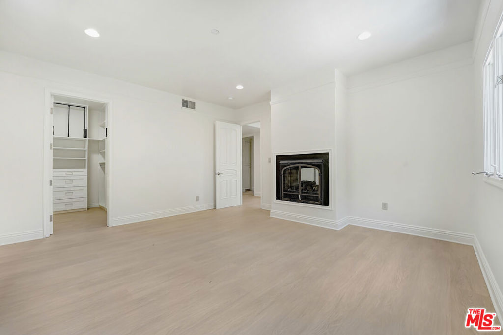 4156 Sunswept Drive Property Photo 30