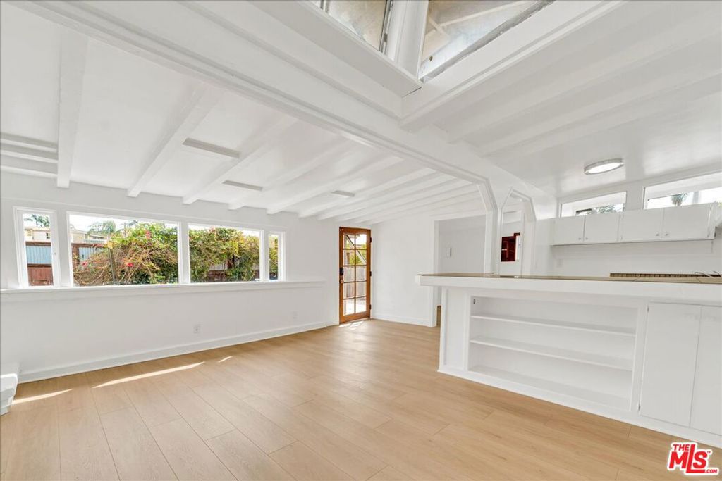 1224 Corona Street Property Photo 14