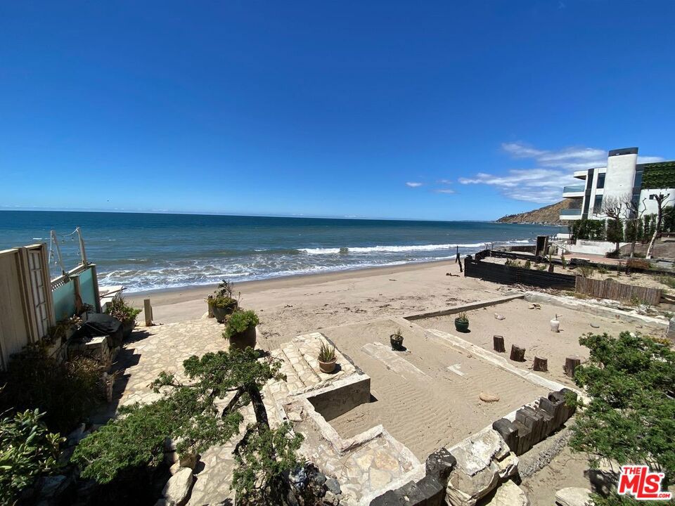 18842 Pacific Coast Highway Property Photo 10