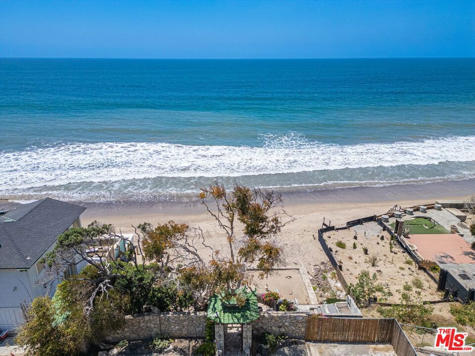 18842 Pacific Coast Highway Property Photo 12