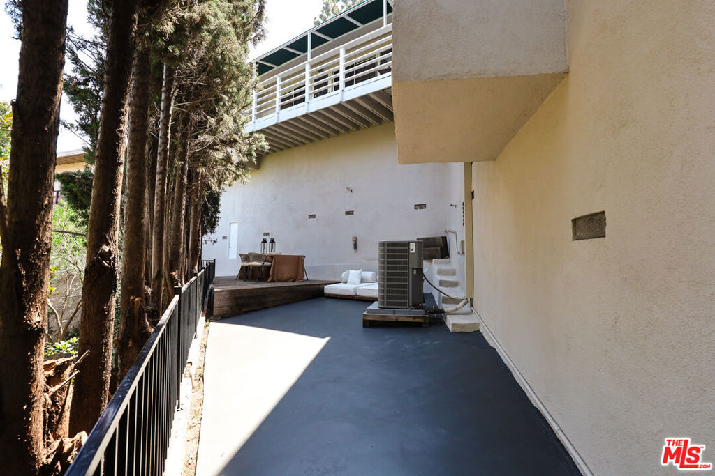 2525 Ivanhoe Drive Property Photo 33