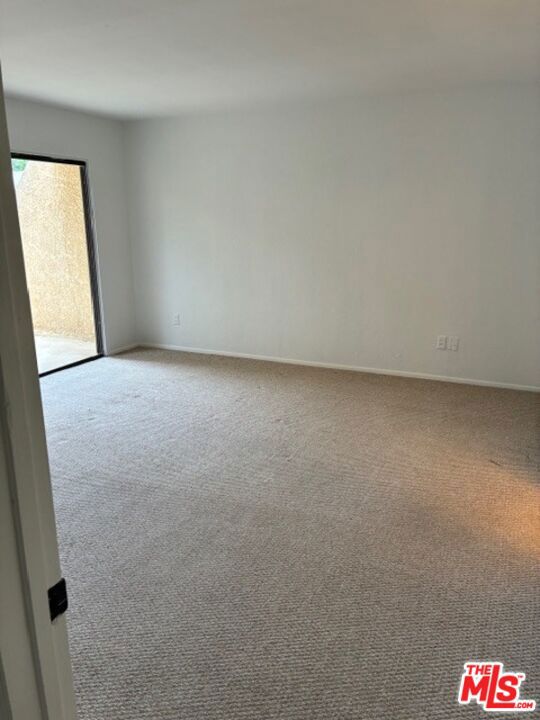 1041 2nd Street 5 Property Photo 17