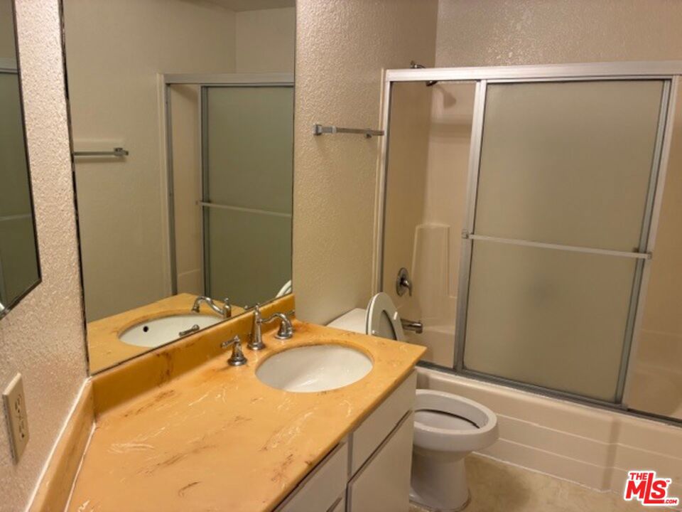1041 2nd Street 5 Property Photo 26