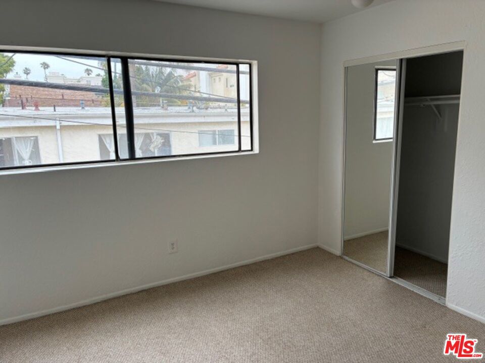 1041 2nd Street 5 Property Photo 32