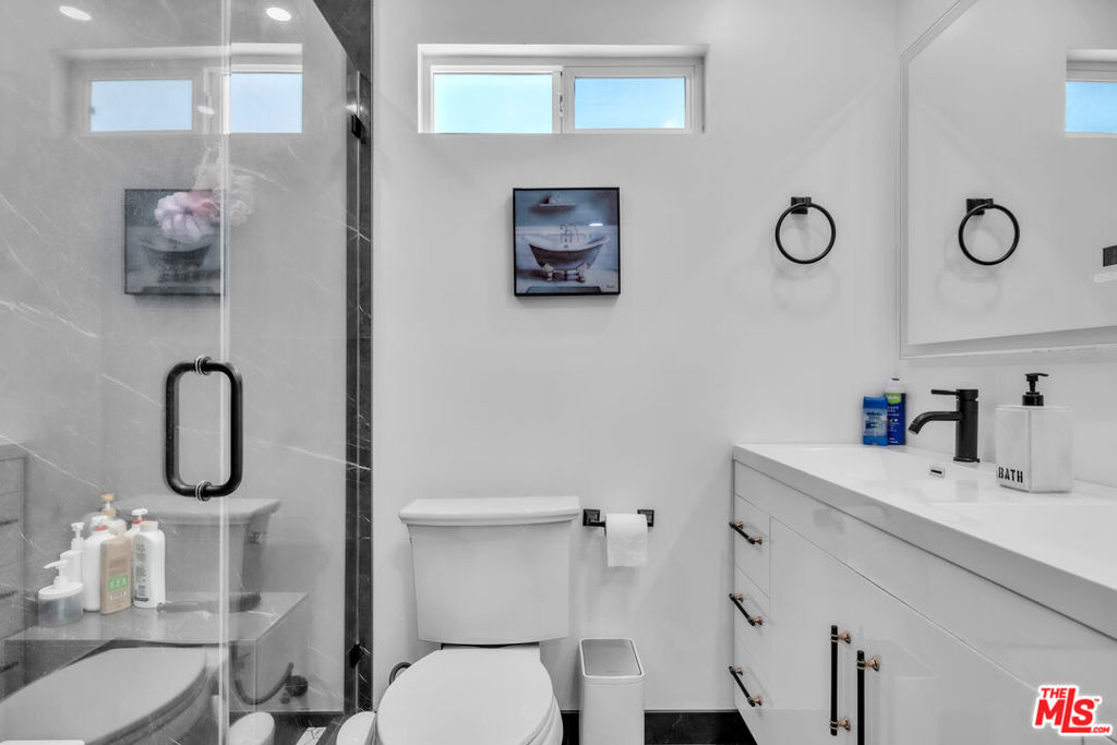 6718 Katherine Avenue Property Photo 19