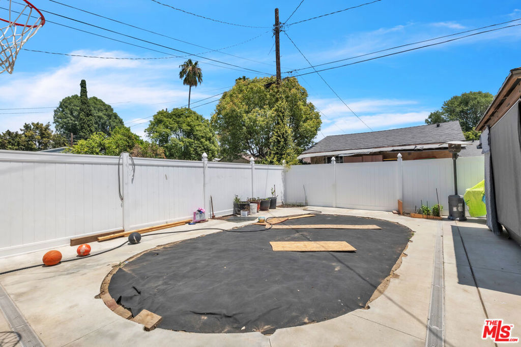 6718 Katherine Avenue Property Photo 21