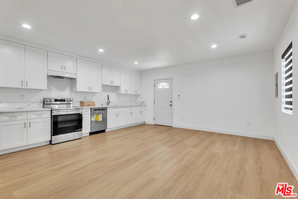 6718 Katherine Avenue Property Photo 27
