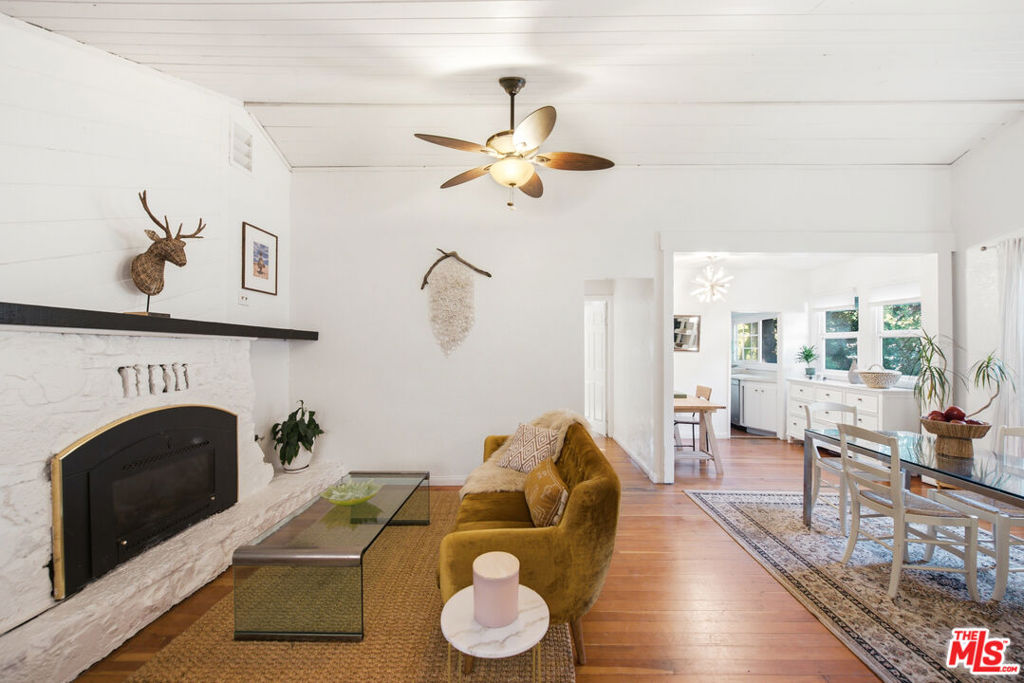 21849 Canon Drive Property Photo 6