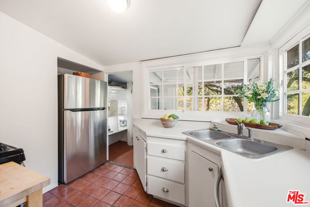 21849 Canon Drive Property Photo 20