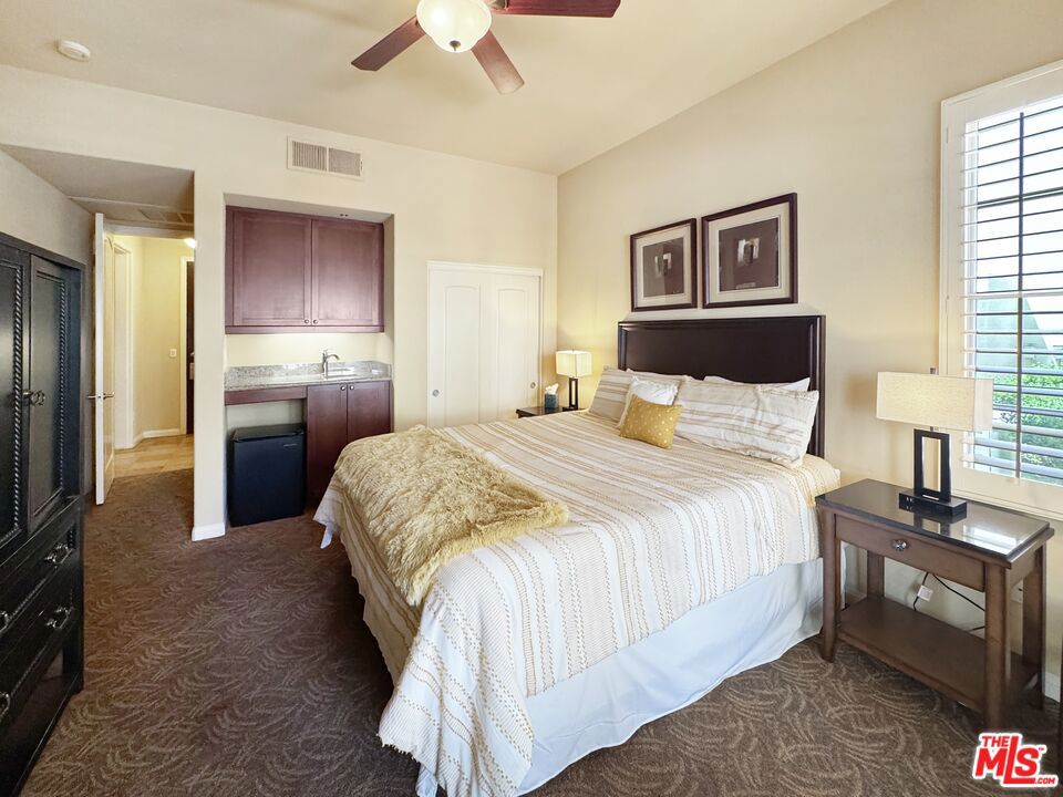 48672 Legacy Drive Property Photo 18