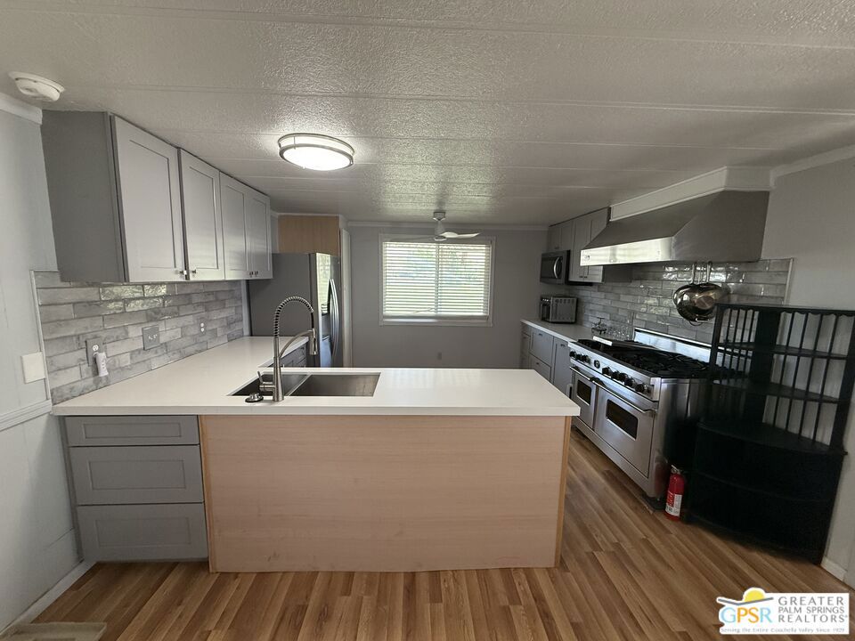 15500 Bubbling Wells Road 165 Property Photo 4