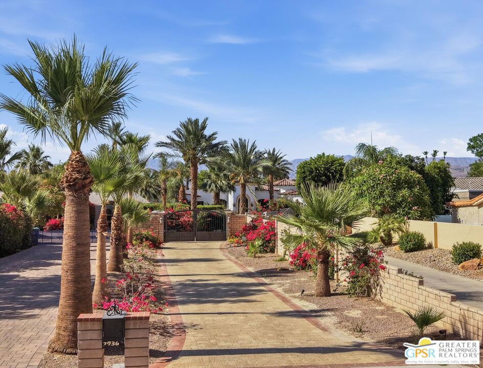 79360 Four Paths Lane Property Photo 2