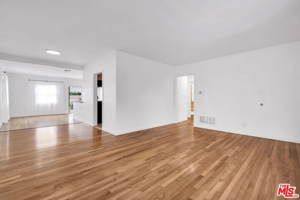 7832 Midfield Avenue Property Photo 15