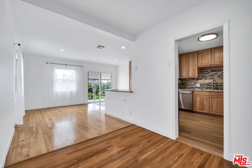 7832 Midfield Avenue Property Photo 16
