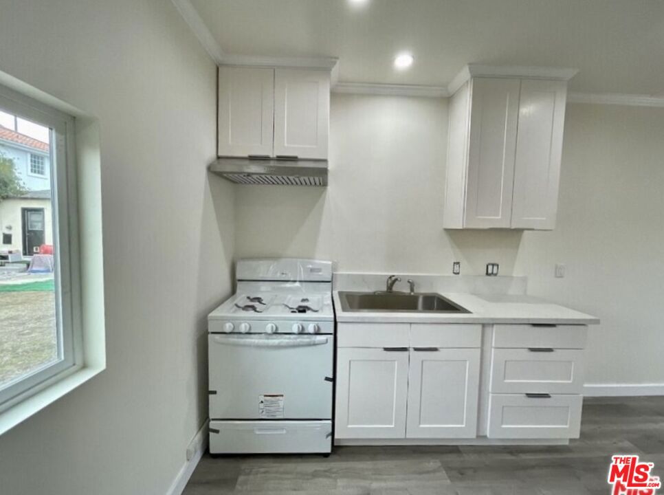 4826 Coolidge Avenue Property Photo 35