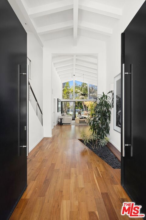 2110 Westridge Road Property Photo 4