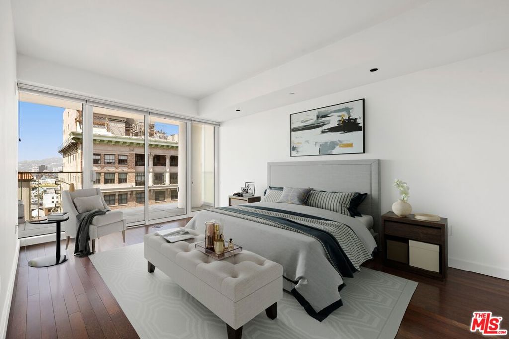 6250 Hollywood Boulevard 12i Property Photo 10