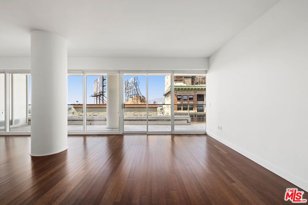6250 Hollywood Boulevard 12i Property Photo 19