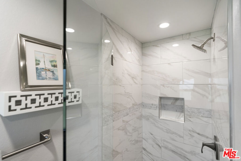 3159 Voltaire Drive Property Photo 25