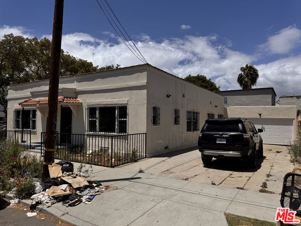 1100 Saint Louis Avenue Property Photo 15