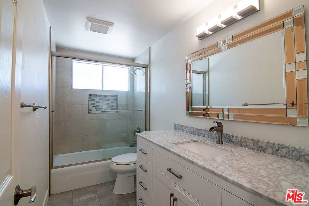 3525 Eddingham Avenue Property Photo 22