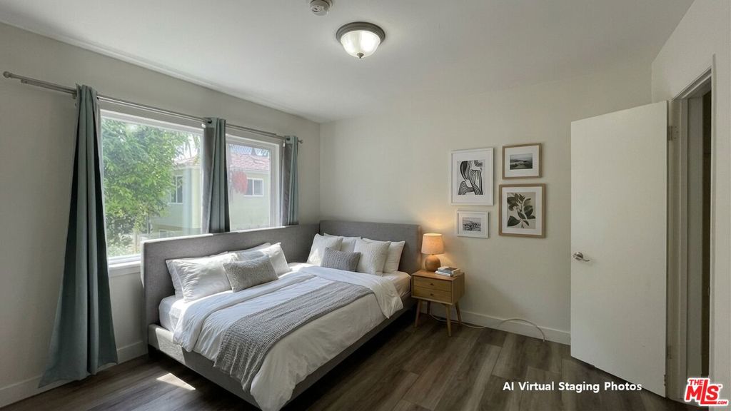 517 S Kenmore Avenue 12 Property Photo 16