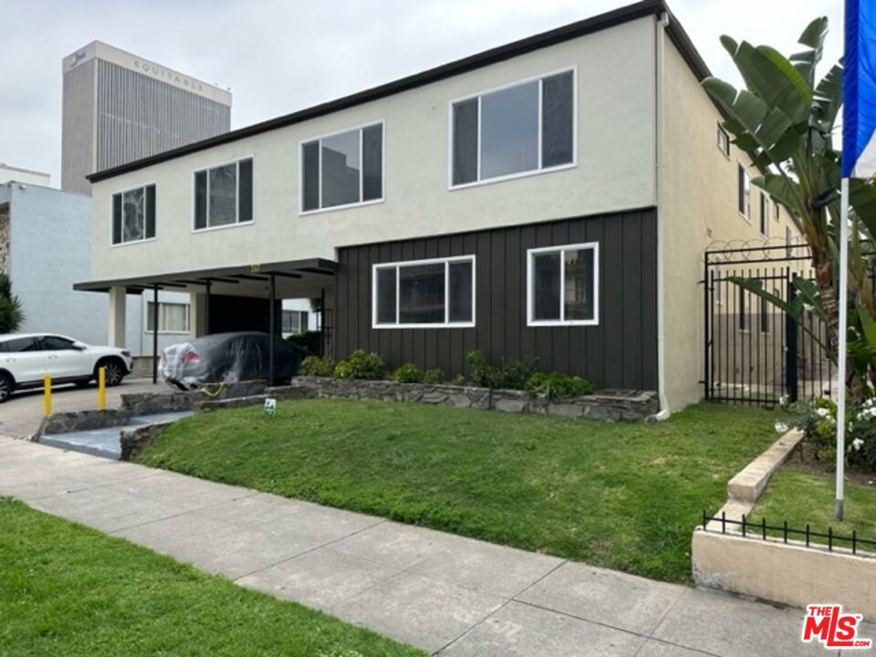 517 S Kenmore Avenue 12 Property Photo 22