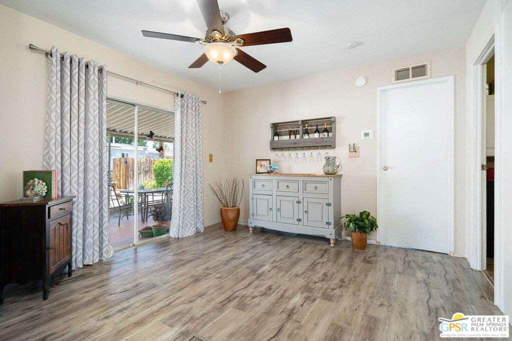302 Avenida Andorra Property Photo 9