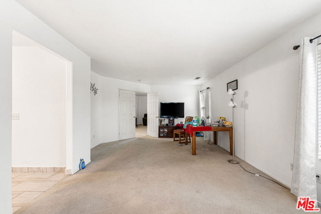 43525 Rucker Street Property Photo 14