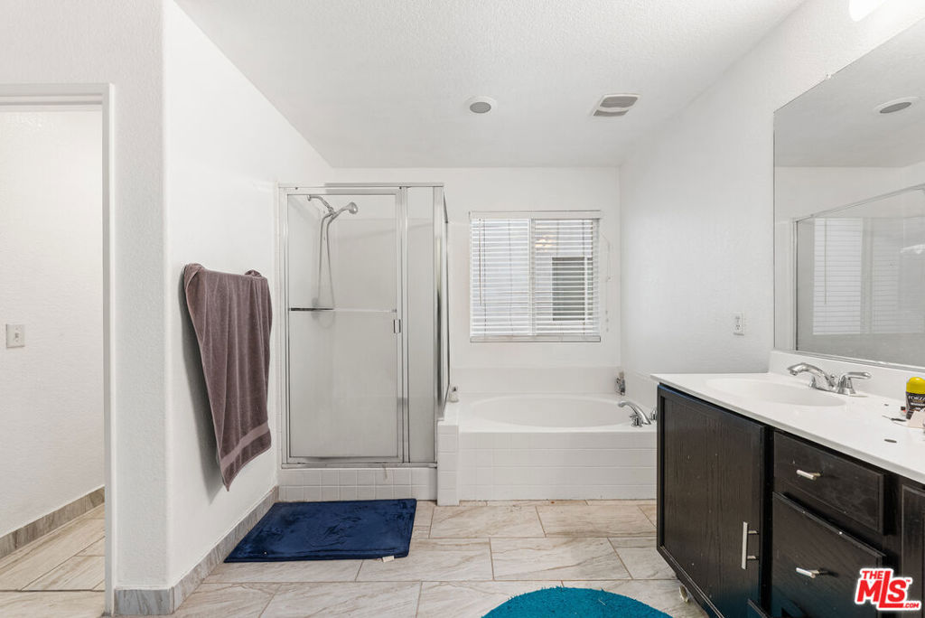 43525 Rucker Street Property Photo 16